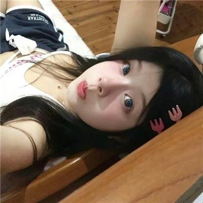 烈焰红唇